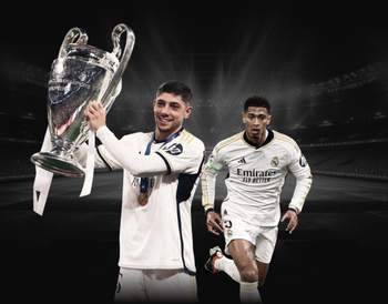 差一点！戴维森胸部停球，凌空抽射击中横梁！